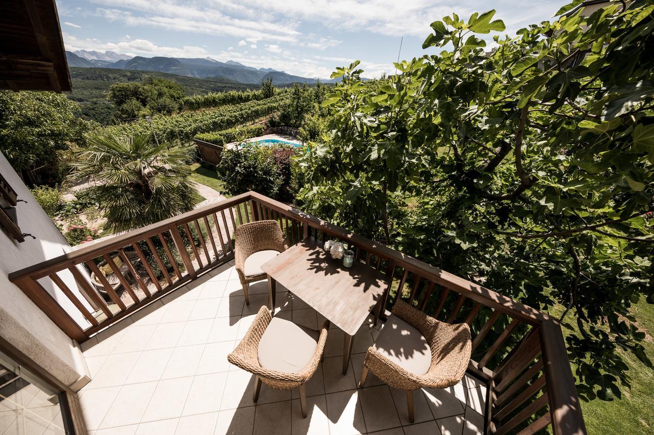 Weingut Weidlhof - Suite & Breakfast - Vacation For Wine Lovers Кальдаро Экстерьер фото